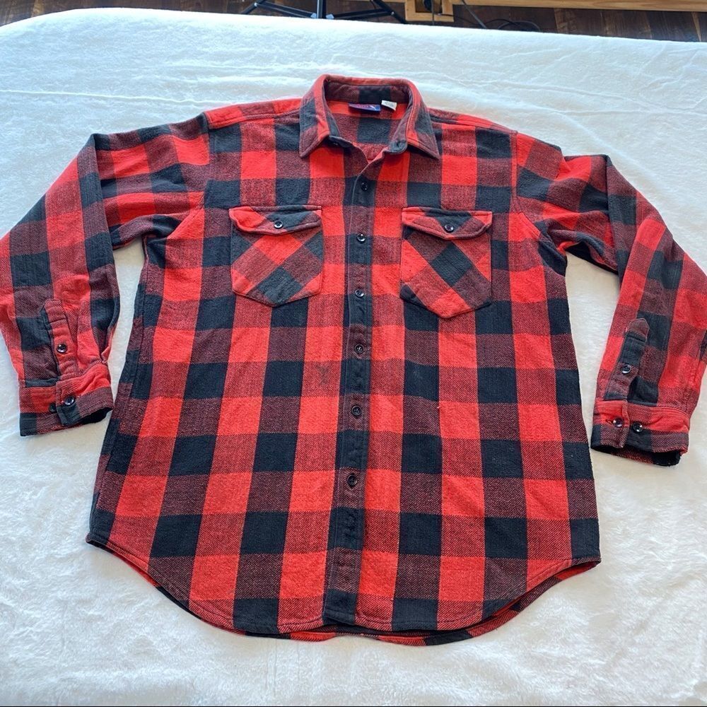 Dakota M. Fine and Son’s Red/Black Plaid Button Down Shirt Size Large Tall